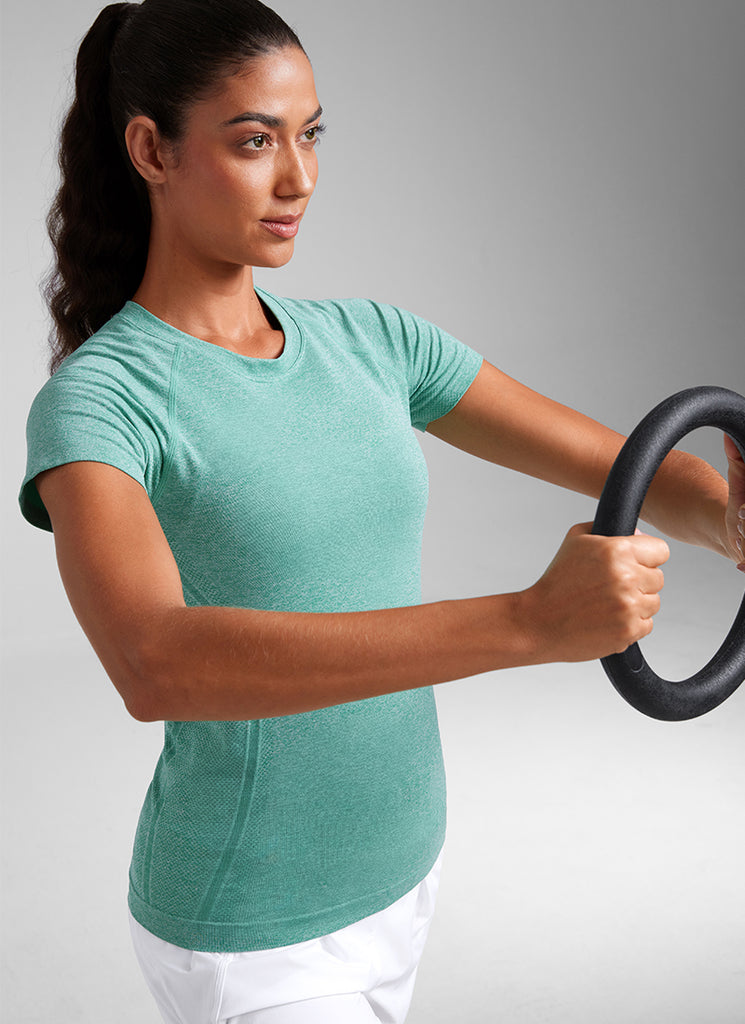 CRZ YOGA Women's Running Classic Fit Shirts Seamless Short Sleeves Slate Grey Marl