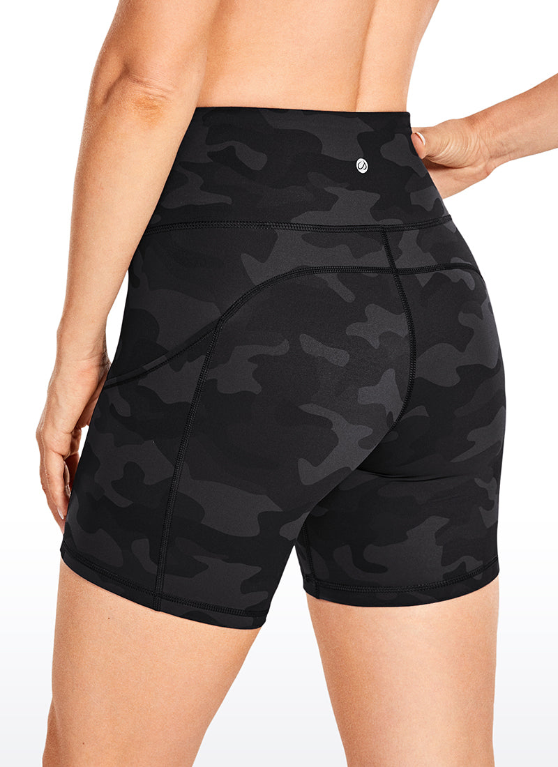 CRZ YOGA Women's Run High Rise Biker Nakedfeel Light Pocket Shorts 6'' Dark grey camouflage @model_info:N