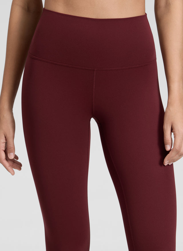 CRZ YOGA Women's Yoga Lounge High Rise Butterluxe Yoga Leggings 25'' Red Merlot @model_info:Jenna