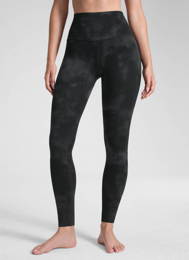CRZ YOGA Women's Yoga Lounge High Rise Butterluxe Yoga Leggings 28'' Black Tie Dye Flowers @model_info:Malisa