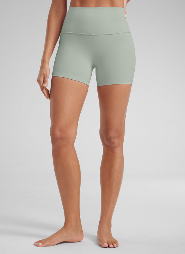 CRZ YOGA Women's Yoga High Rise Biker Shorts Butterluxe Shorts 4'' Green Palm Court @model_info:Mariana