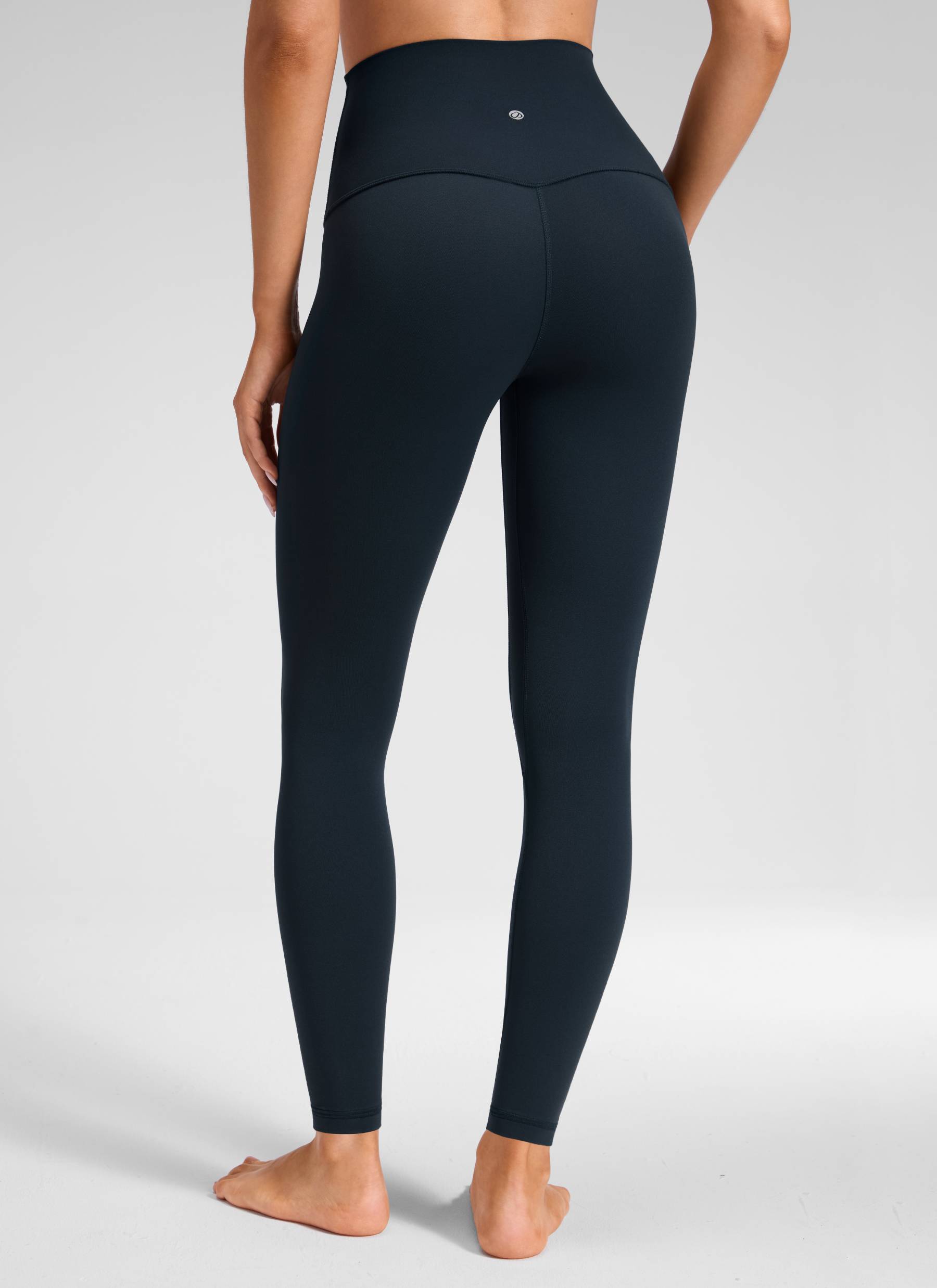 CRZ YOGA Women's Yoga Super High Waist Butterluxe Yoga Leggings 28'' True Navy @model_info:Malisa