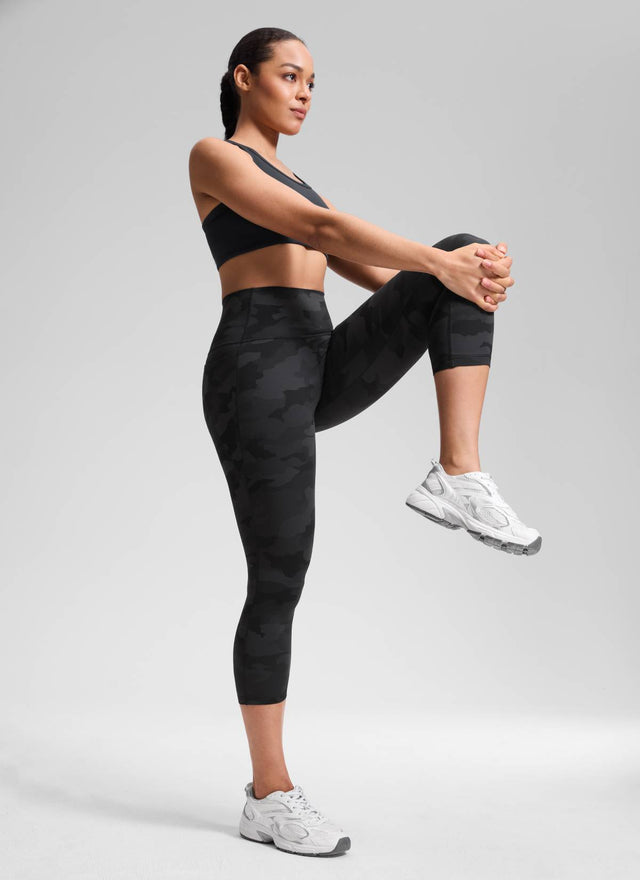 CRZ YOGA Women's Yoga High Rise Butterluxe Capri with Pockets 21'' Dark Grey Camouflage 2 @model_info:Fiona