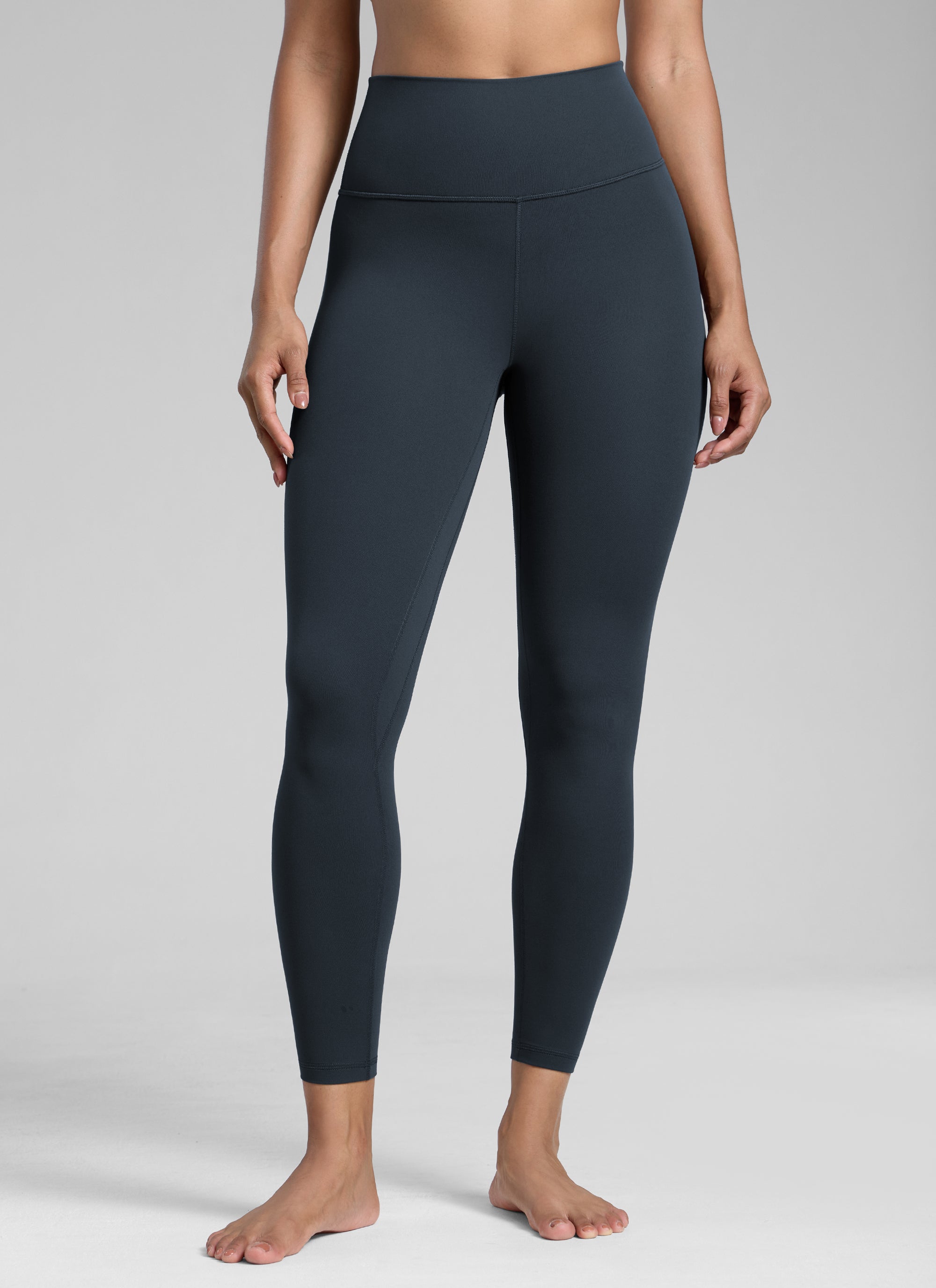 CRZ YOGA Women's Workout High Rise Butterlift Yoga Leggings 25'' True Navy @model_info:Barbara