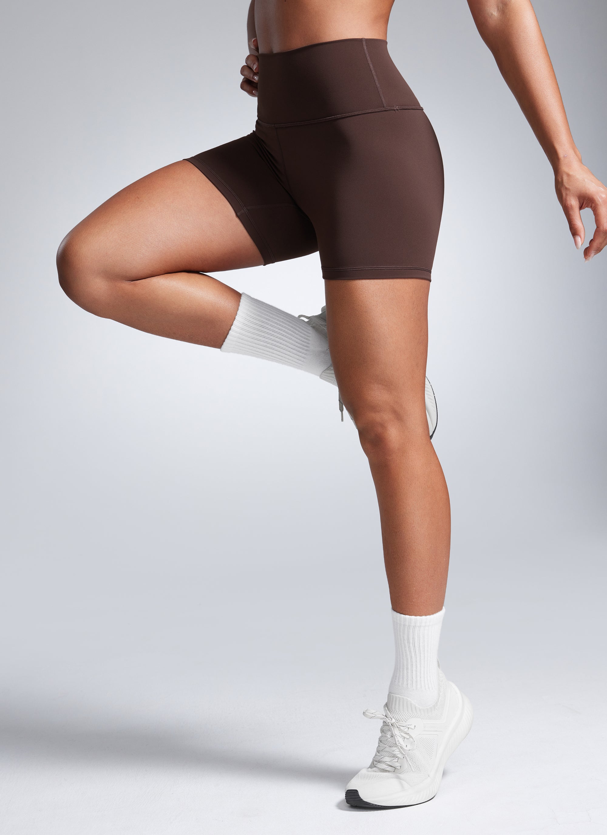 CRZ YOGA Women's Workout High Rise Biker Shorts Butterbreeze Shorts 4'' Hot Fudge Brown