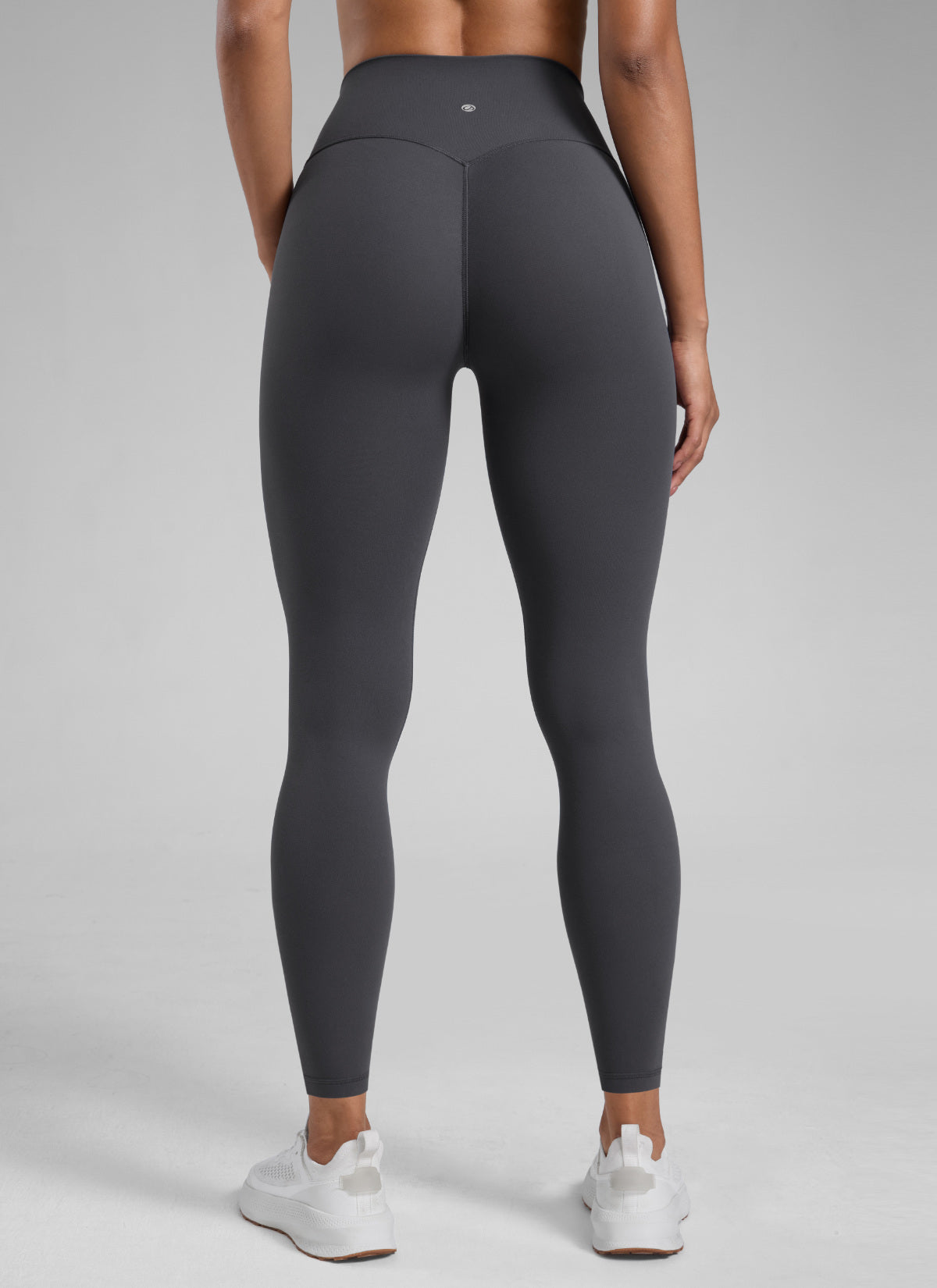 CRZ YOGA Women's Secretsculpt™ Workout No Front Seam Legging 28'' Mysterious Grey @model_info:Barbara