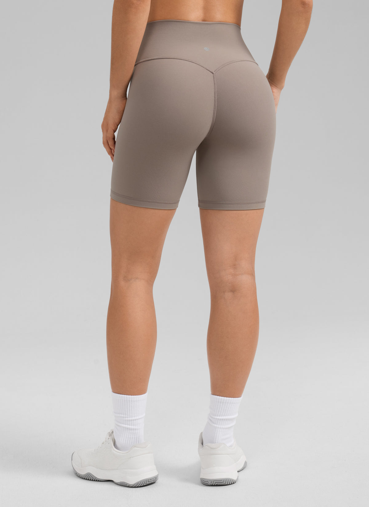 CRZ YOGA Butterlift Womens Scrunch Butt Biker Shorts 6'' No Front Seam Creamy Latte @model_info:A