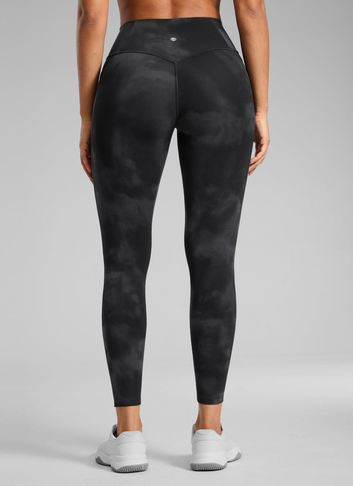 CRZ YOGA Women's Butterlift High Rise No Front Seam Pocket Legging Black Tie Dye Flowers @model_info:C