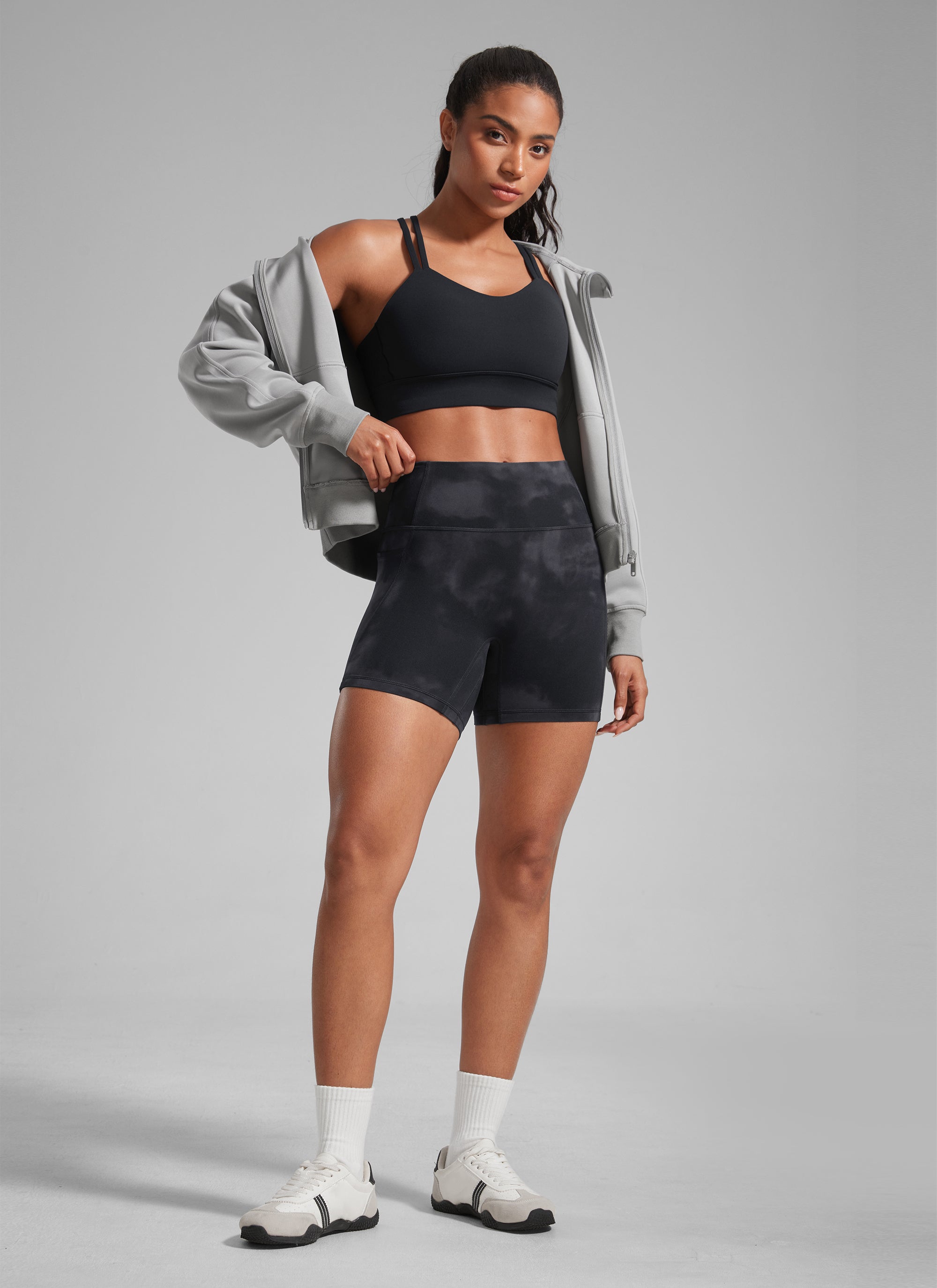 CRZ YOGA Butterlift Womens Scrunch Butt No Front Seam Pocket Biker Shorts 5'' Black Tie Dye Flowers @model_info:Crystal