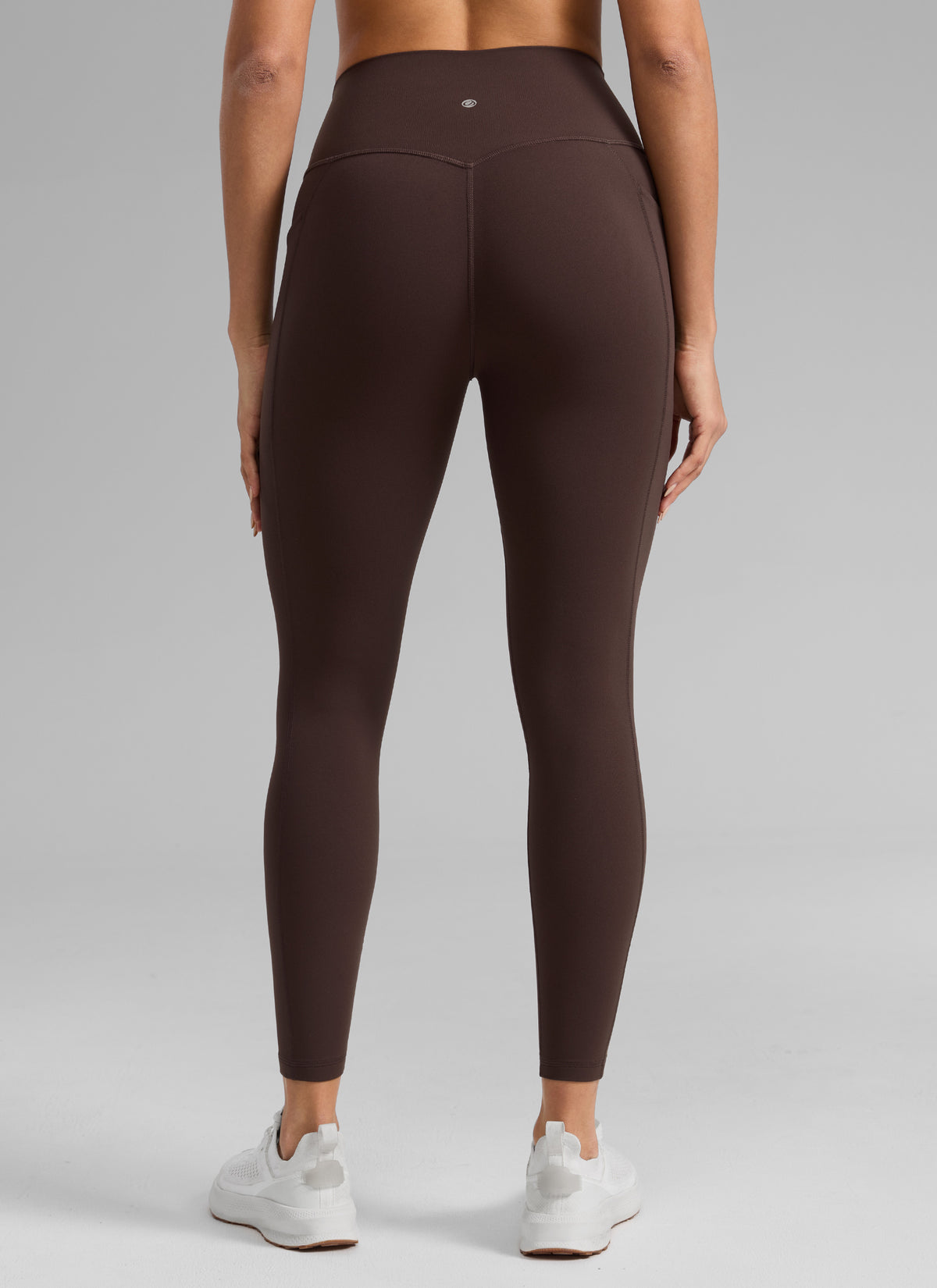 CRZ YOGA Women's Butterlift Workout High Rise Pocket Leggings 25'' Hot Fudge Brown @model_info:Dany