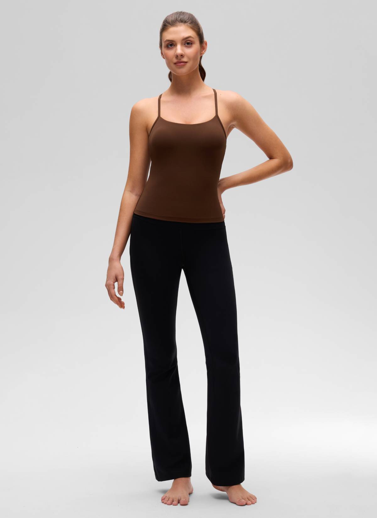CRZ YOGA Women's Yoga Slim Fit Butterluxe Built-in Bra Tank Y Back Lava Brown @model_info:Gelya
