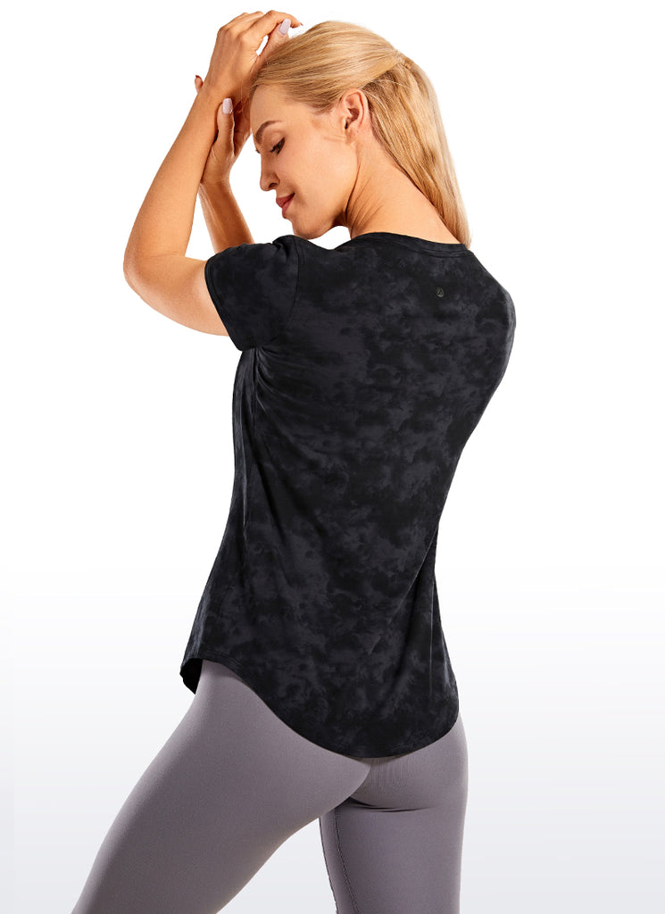 CRZ YOGA Women's Casual Relaxed Fit Shirts Pima Cotton Short Sleeves Heathered Neptune Blue