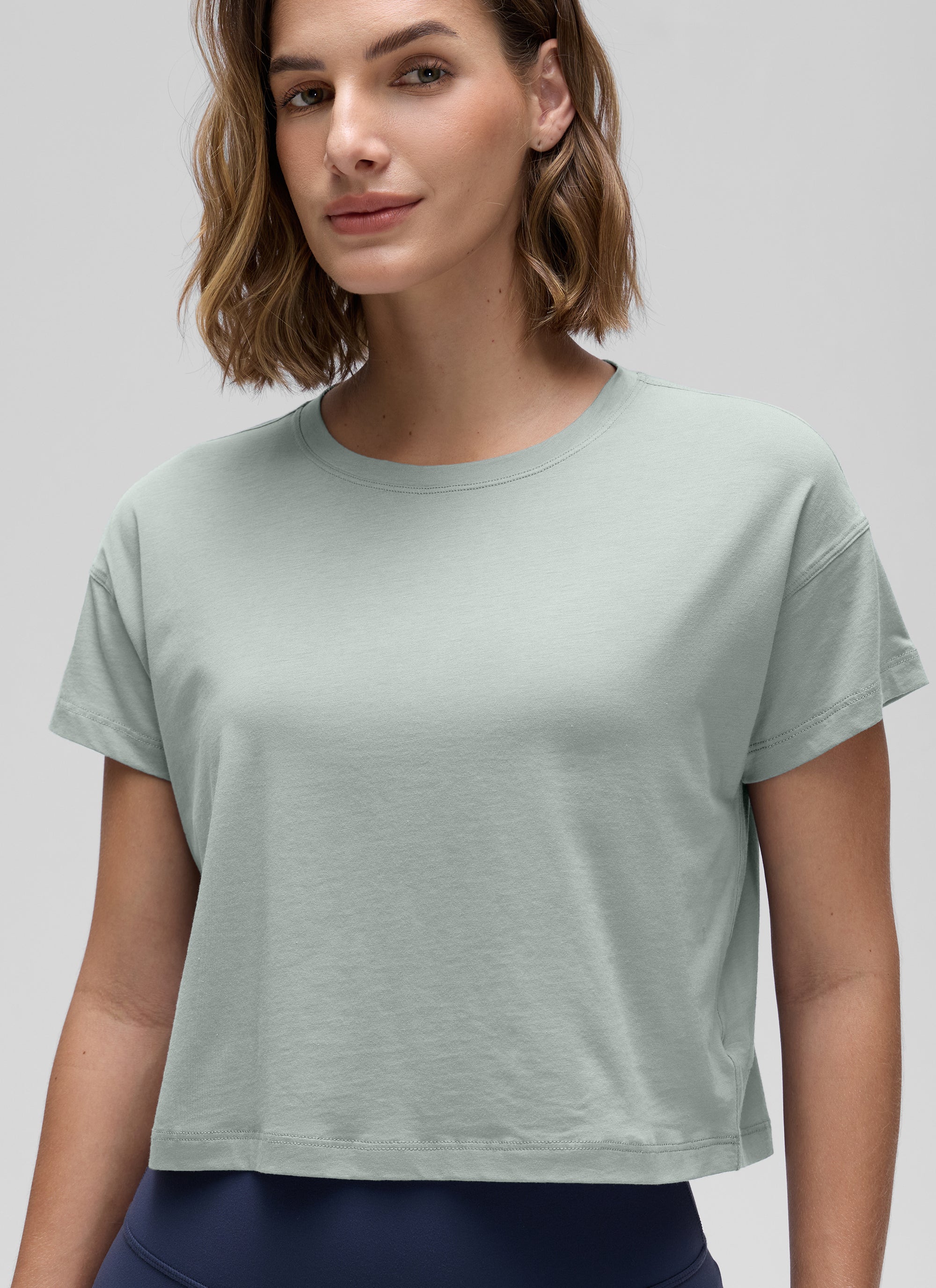 CRZ YOGA Women's Yoga Relaxed Fit Shirt Pima Cotton Crop Short Sleeves Jade Grey