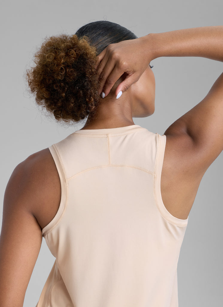 CRZ YOGA Women's Running Relaxed Fit Ultralight Tank Top Racerback White