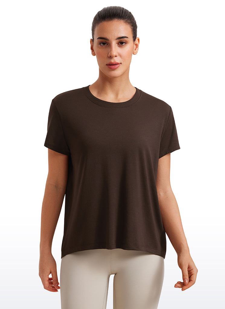CRZ YOGA Women's Yoga Loose Fit Flowy Short Sleeves Crew Neck Hot Fudge Brown