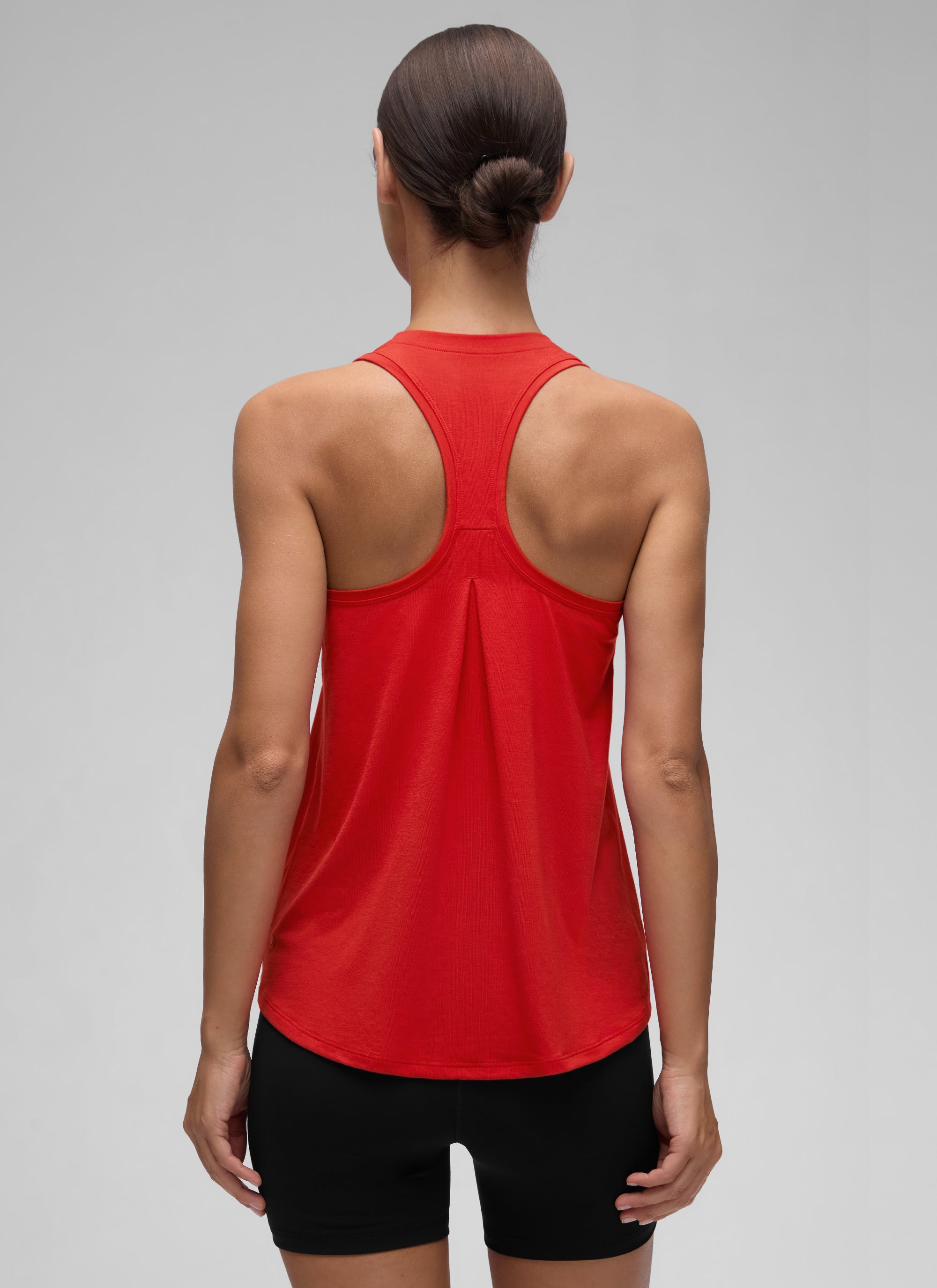 CRZ YOGA Women's Racerback Tank Tops High Crewneck Sleeveless Soft Flowy Deep Red