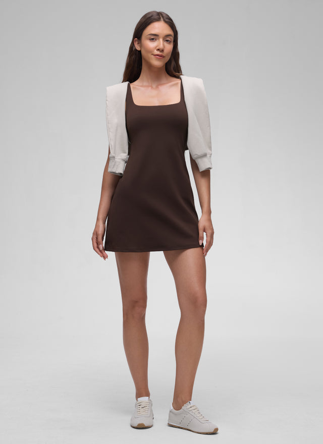 CRZ YOGA Women Butterluxe Square Neck Shelf Bra Tennis Dresses A line Hot Fudge Brown @model_info:Malisa