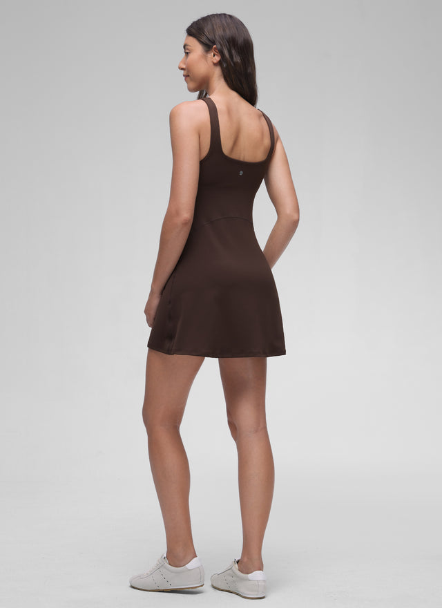 CRZ YOGA Women Butterluxe Square Neck Shelf Bra Tennis Dresses A line Hot Fudge Brown @model_info:Malisa