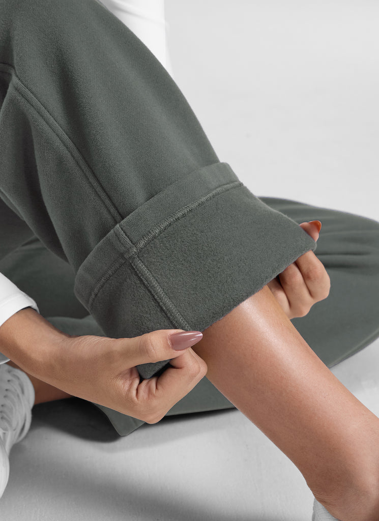 CRZ YOGA Womens Cotton Fleece Lined Straight Leg Lounge Sweatpants30'' Hibiscus Purple