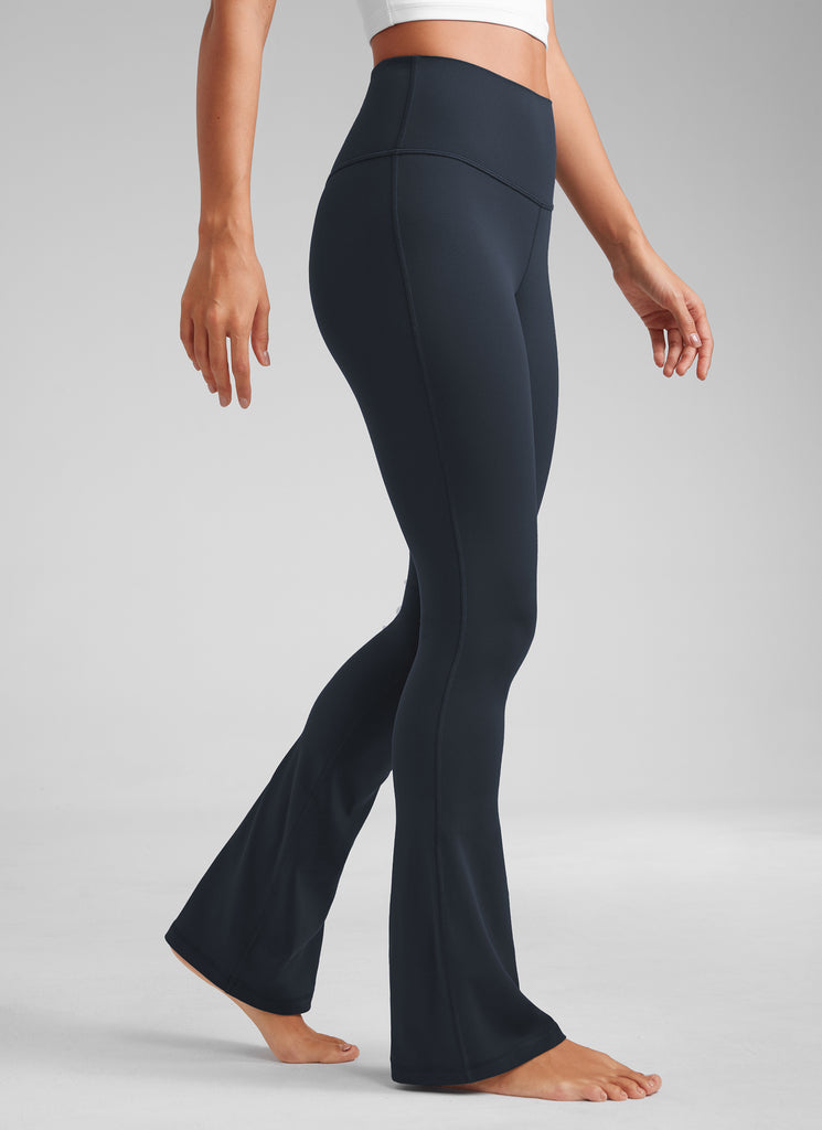 CRZ YOGA Women  Butterluxe High Waist Pockets Mini Flared Leggings 32" True Navy