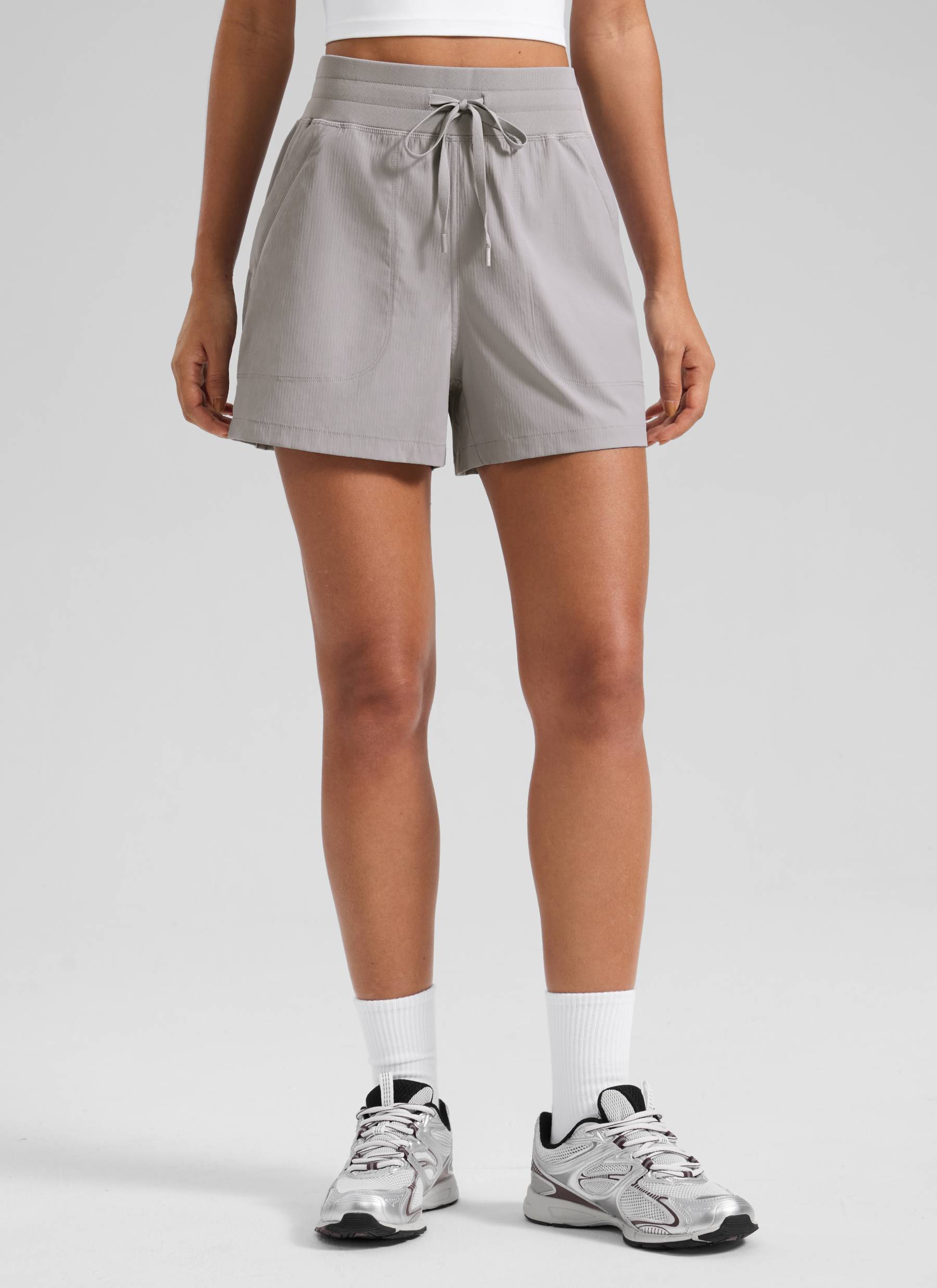 CRZ YOGA Women's Casual High Rise Drawstring Pocketed Shorts 3.5