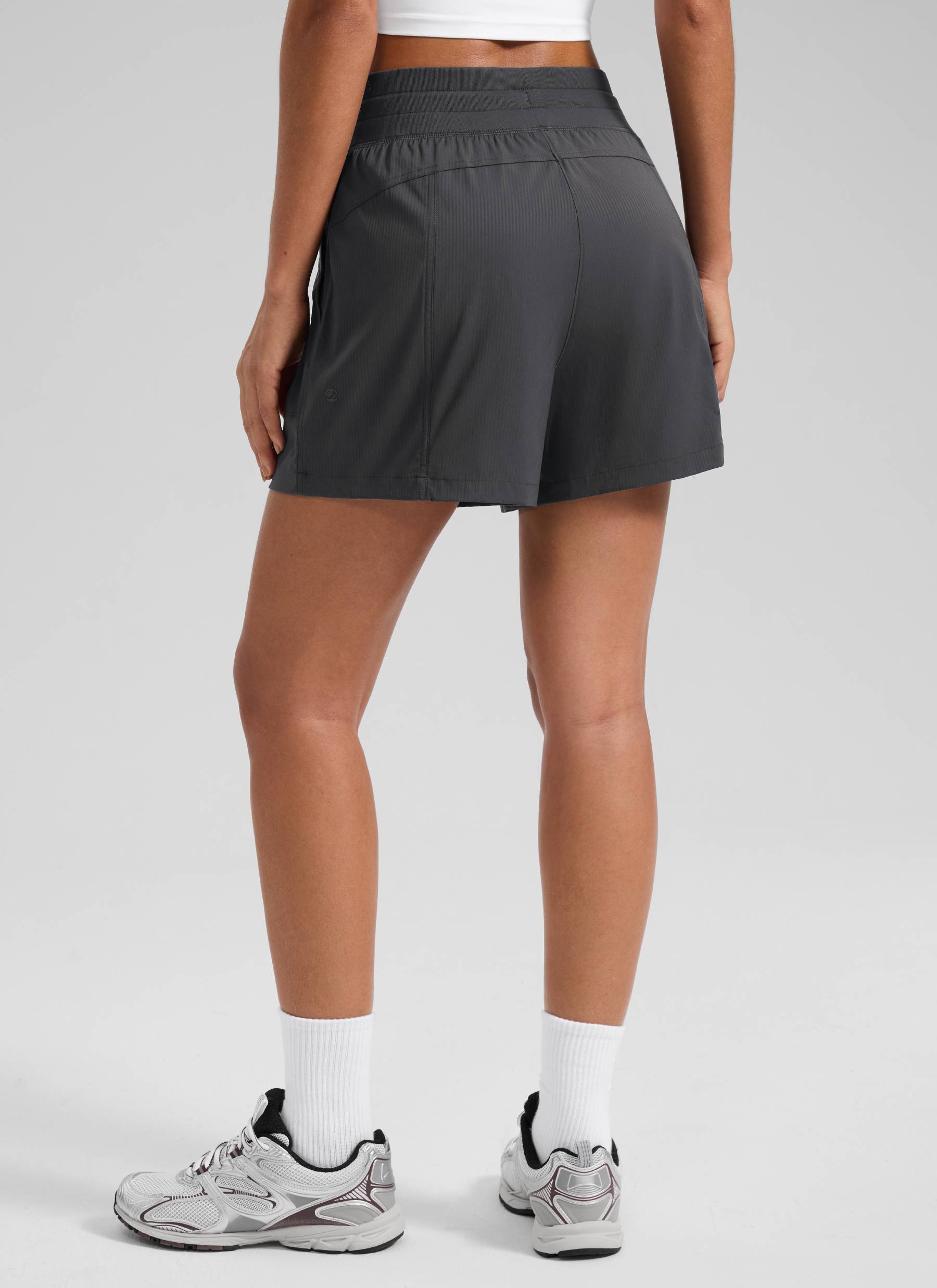 CRZ YOGA Women's Casual High Rise Drawstring Pocketed Shorts 3.5