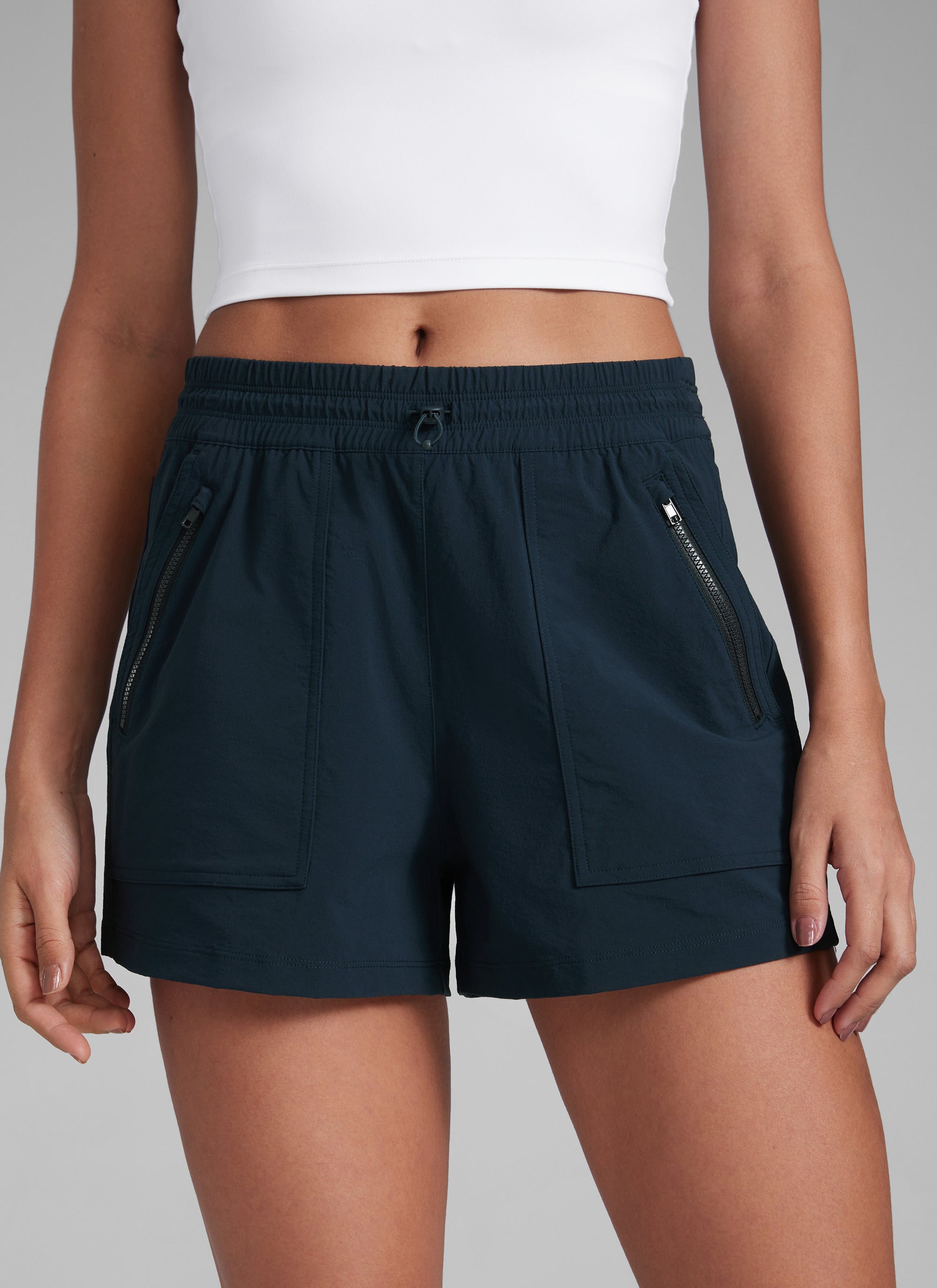 CRZYOGA Women's Lightweight Stretch Water-Repellent Hiking Pocket Short 3'' True Navy @model_info:J