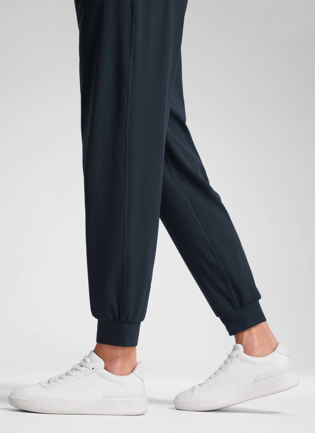 CRZ YOGA Women's Butterluxe Yoga High Rise Pocket Jogger 28