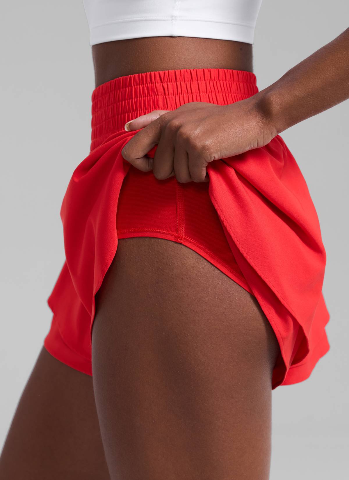 CRZ YOGA Women's Feathery-Fit Drapey Tennis High Rise Flowy Short 2.5