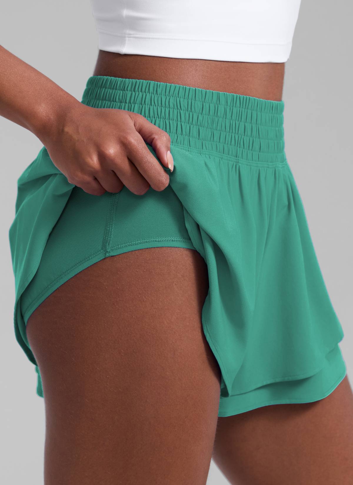 CRZ YOGA Women's Feathery-Fit Drapey Tennis High Rise Flowy Short 2.5