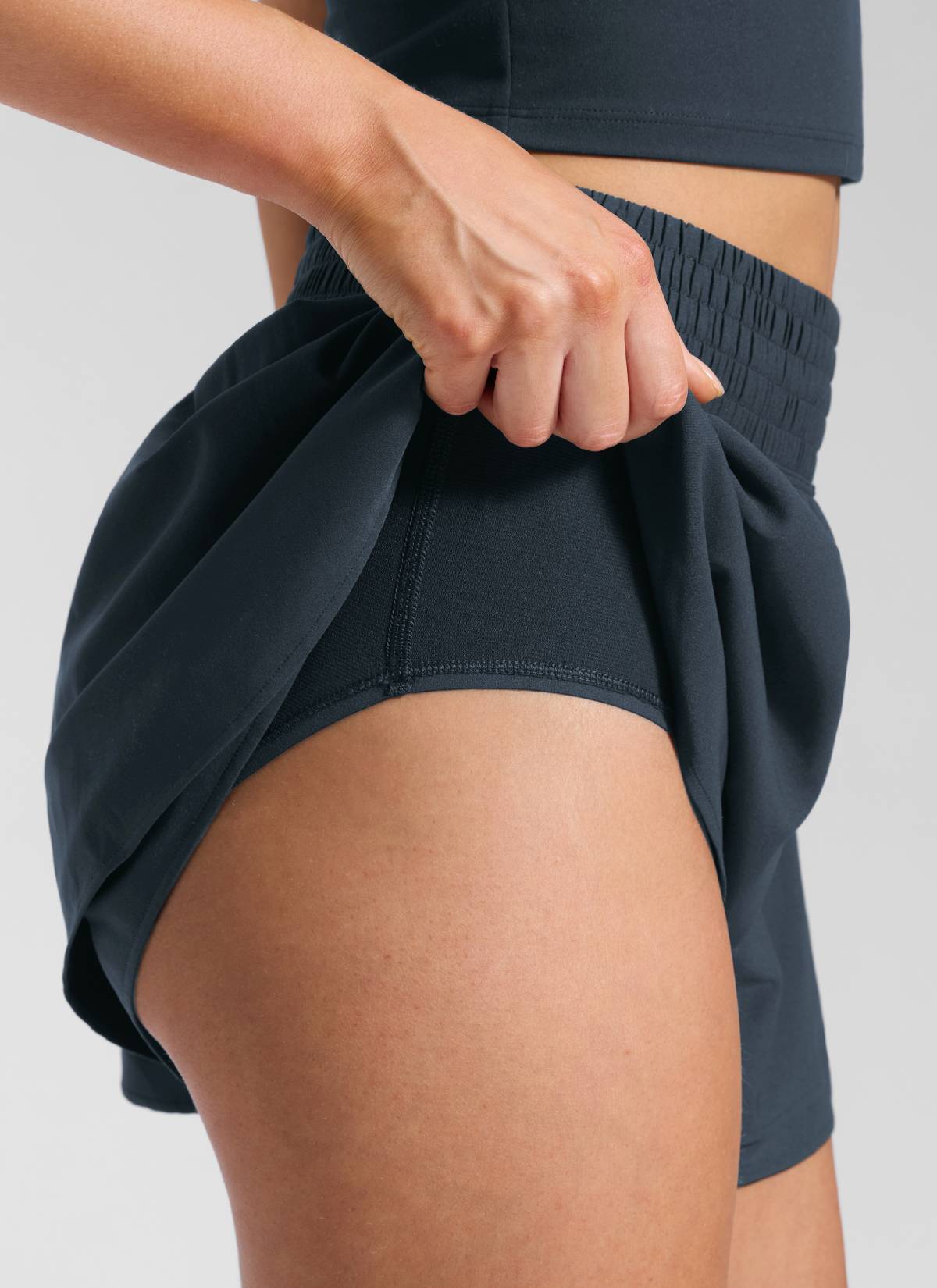 CRZ YOGA Women's Feathery-Fit Drapey Tennis High Rise Flowy Short 2.5
