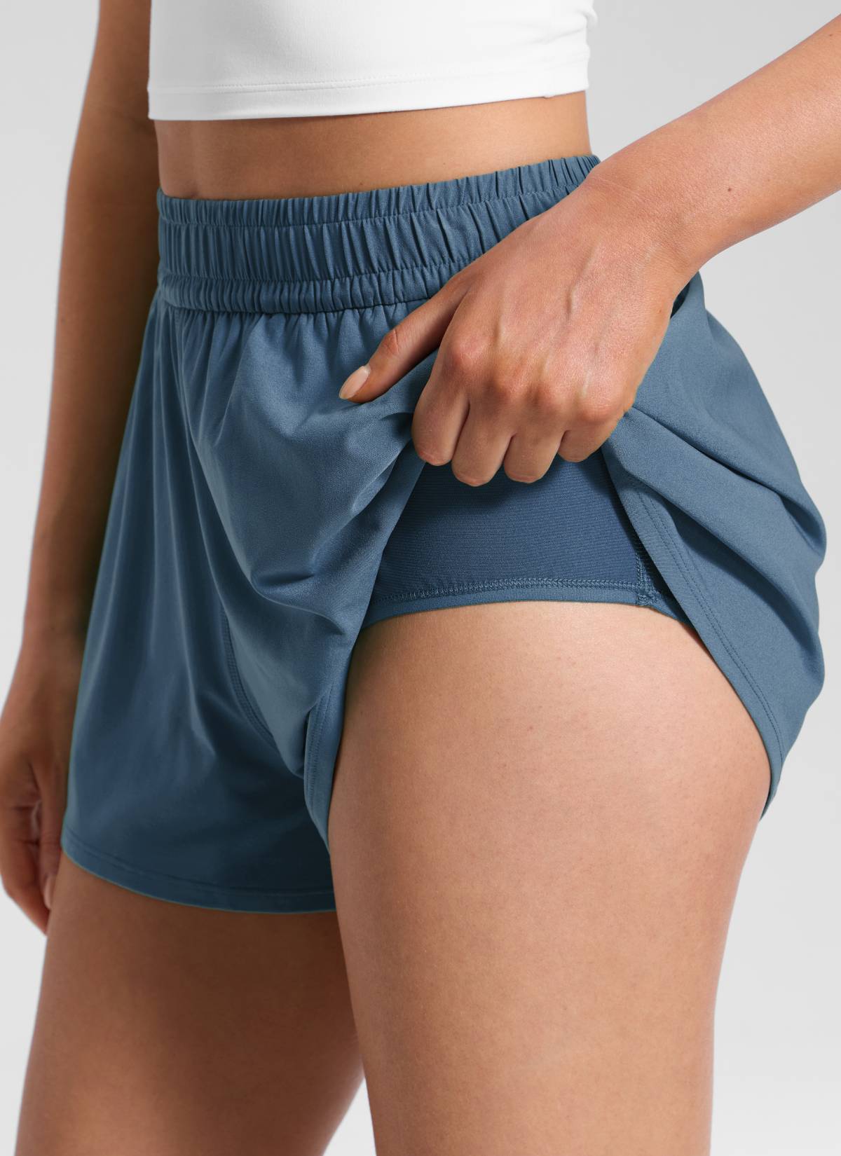 CRZ YOGA Women's Feathery-Fit Drapey High Rise Relaxed Fit Shorts 2.5