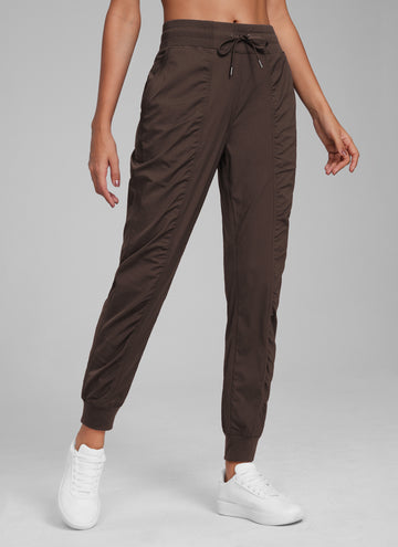 CRZ YOGA Women's Travel Classic Fit Striped Joggers 28'' Ruched Hot Fudge Brown
