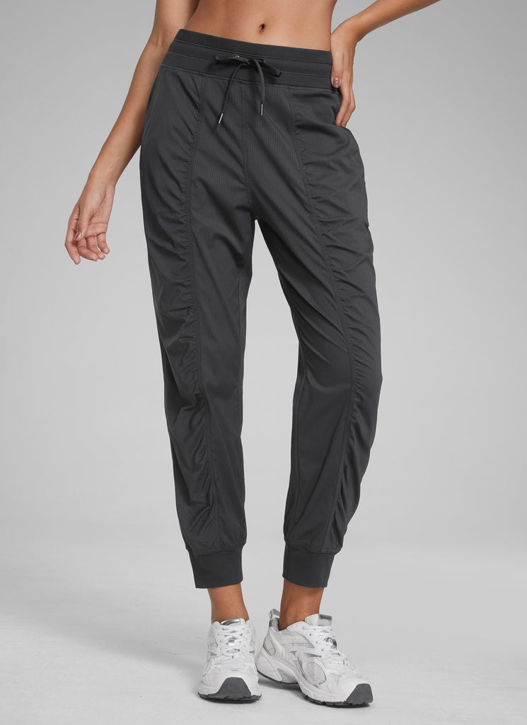 CRZ YOGA Women Lightweight Workout Joggers 26" with Pockets Black