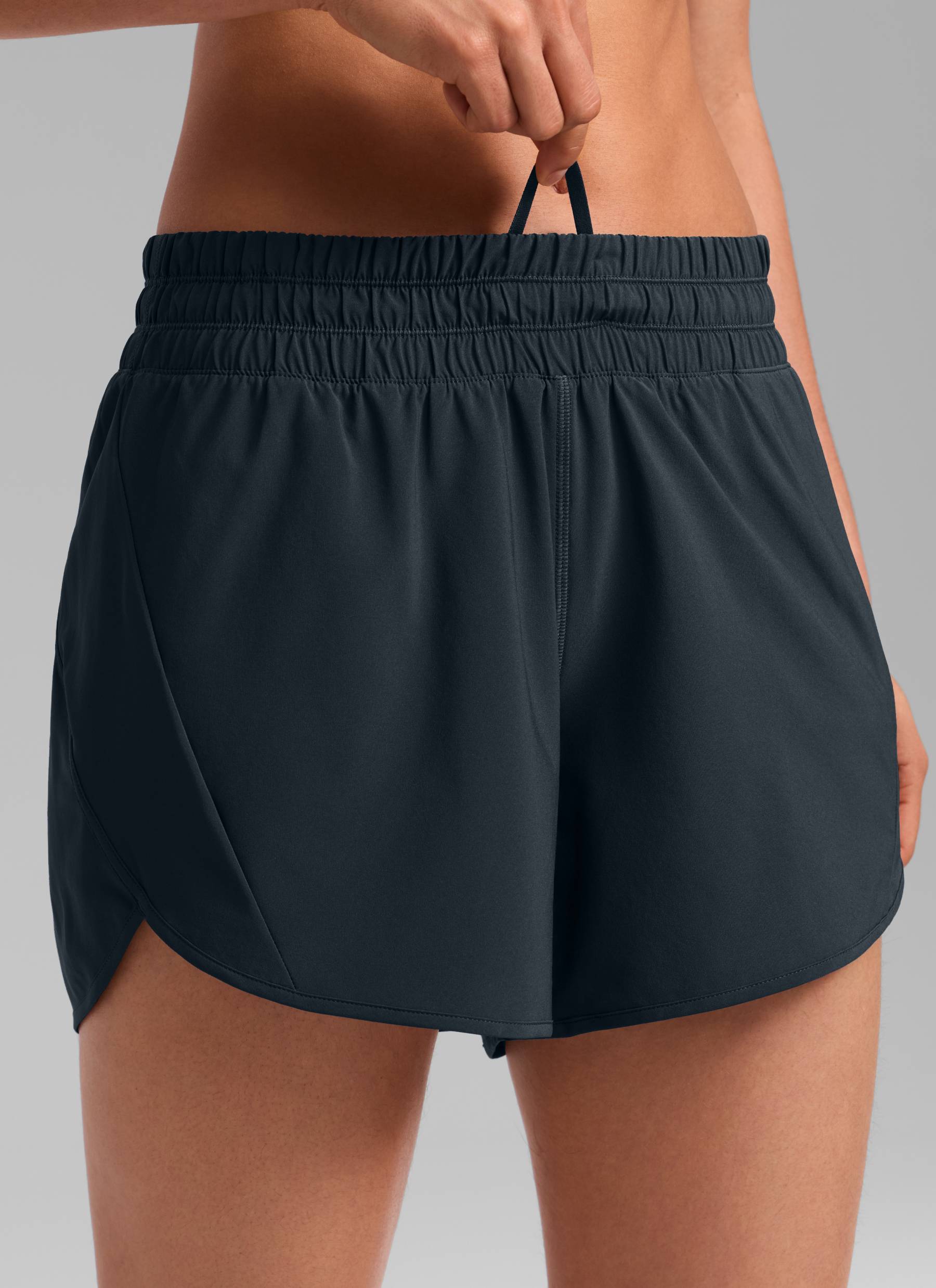 CRZ YOGA Women's Running Mid Rise Feathery-Fit Mesh Liner Shorts 5'' True Navy