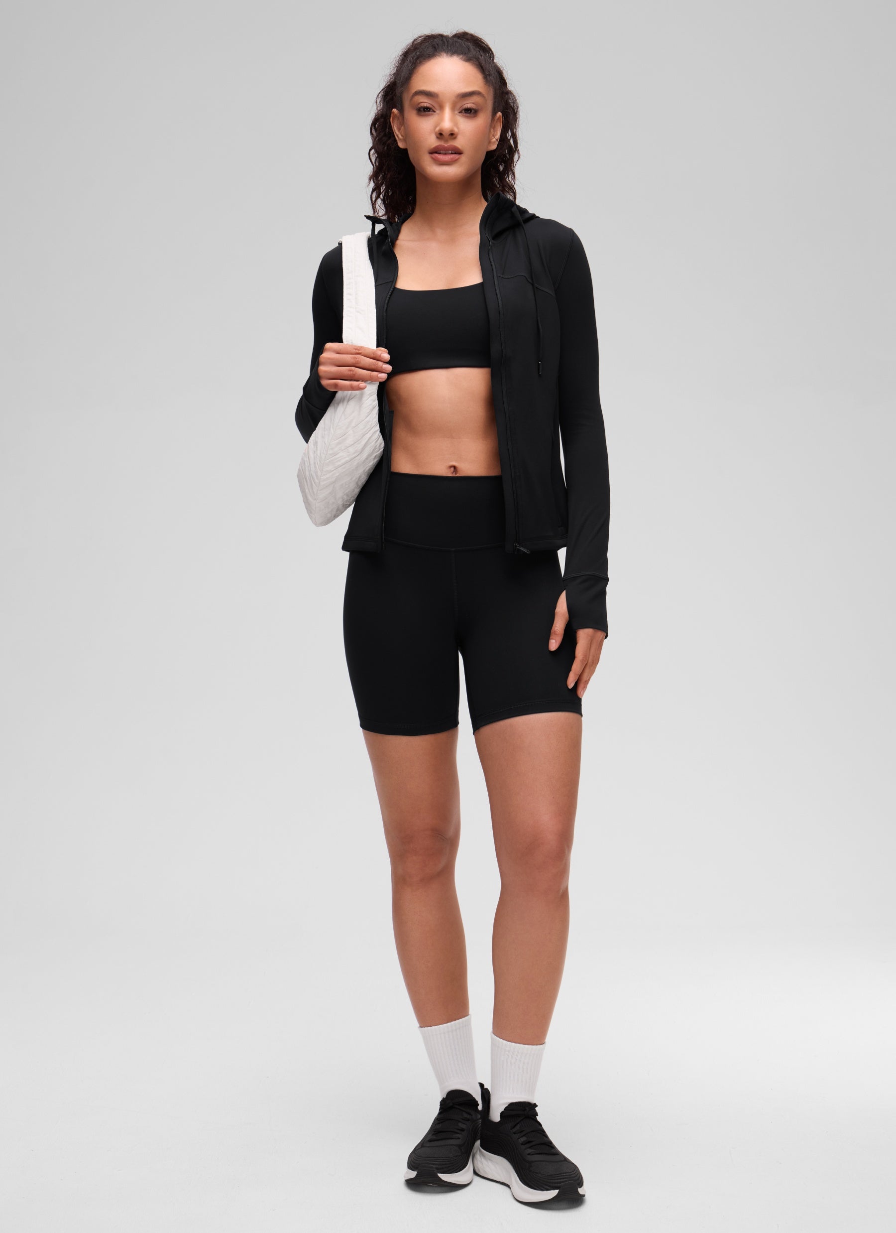 CRZ YOGA Women's Butterluxe Slim Fit Pocket Outerwear Full Zip Hoodies Black @model_info:Larissa