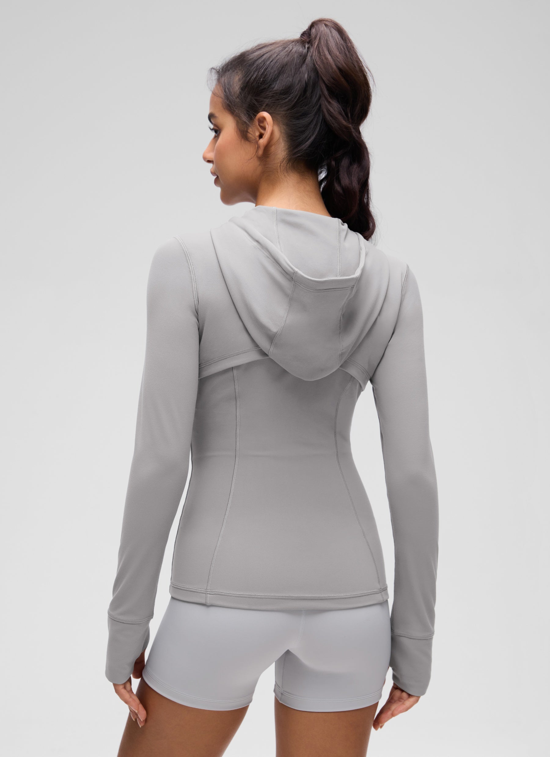 CRZ YOGA Women's Butterluxe Slim Fit Pocket Outerwear Full Zip Hoodies Gull Gray @model_info:Liss