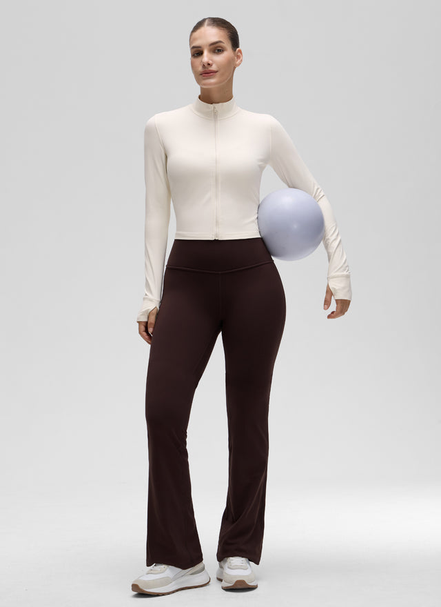 CRZ YOGA Women's Butterluxe Cropped Outerwear Full Zip Jackets White Apricot @model_info:J