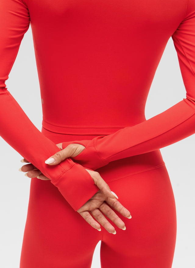CRZ YOGA Women's Butterluxe Cropped Outerwear Full Zip Jackets Deep Red @model_info:Isidora