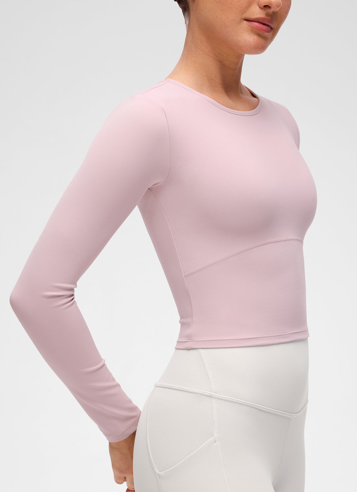 CRZ YOGA Women's Slim Fit Yoga Butterluxe Crop Long Sleeves Front Seam Pink Haze @model_info:Anja