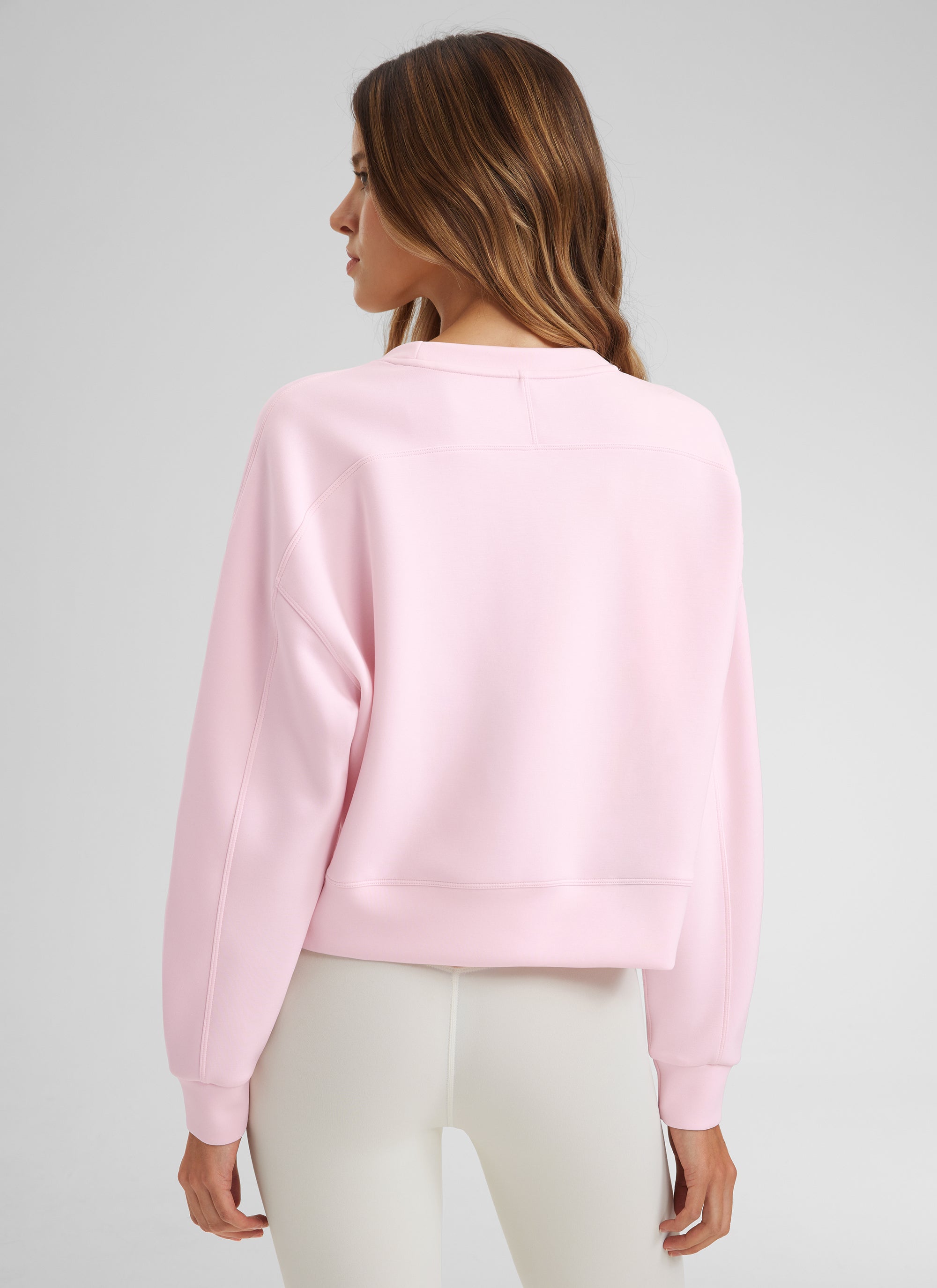 CRZ YOGA Womens SoftAura Basic Casual Sweat Shirt Crew Neck Pullover Strawberry Pink @model_info:Isa