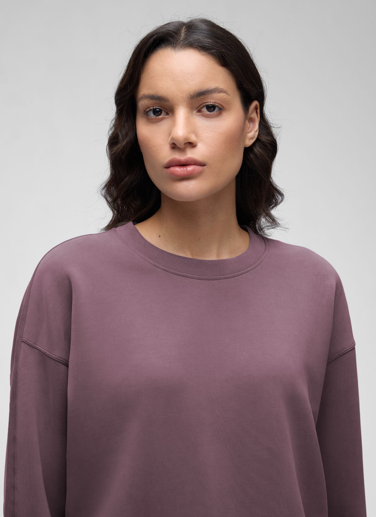 CRZ YOGA Womens SoftAura Basic Casual Sweat Shirt Crew Neck Pullover Ripe Plum