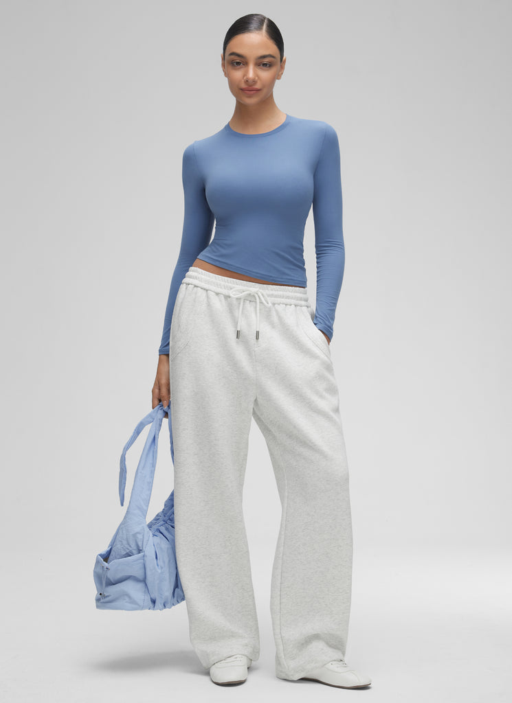 CRZ YOGA Women's Crew Neck Tight Fit Long Sleeve Shirts Casual Tee True Navy